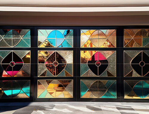 The Garage Door That Had the Complex Up in Arms